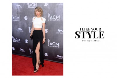 Taylor Swift Does It Again