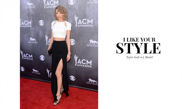 Taylor Swift Does It Again