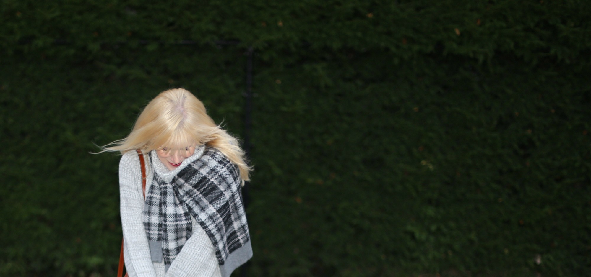 How To Wear Monochrome