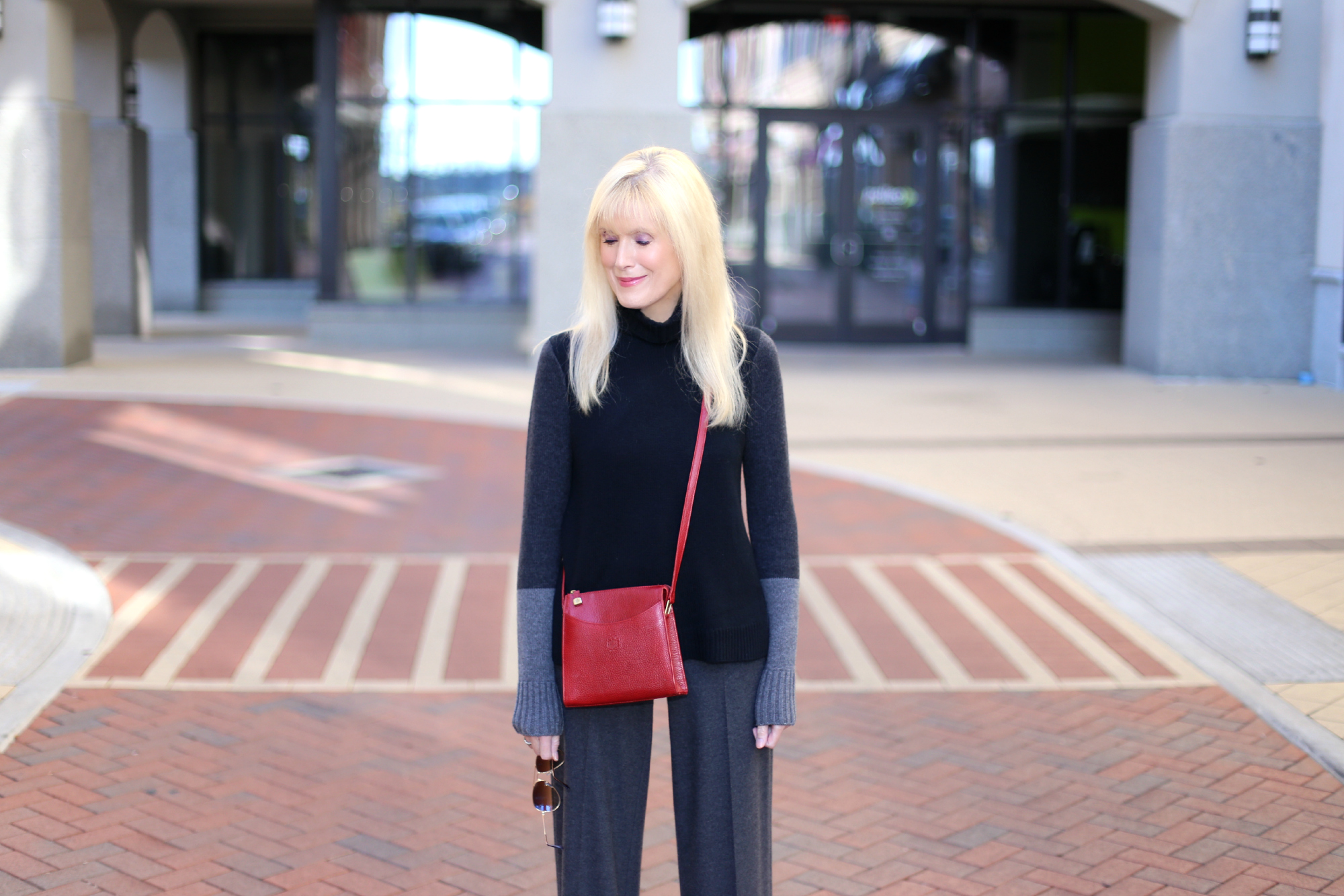 Classic head down Mshot